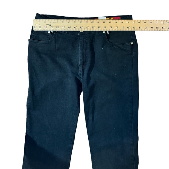 Like New Lawman Jeans - Picture 7 of 9